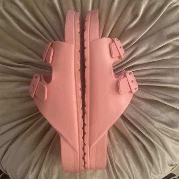 🎀Seven7 Sinnies Pink Slides 40/9 Super cute comfortable Casual Beach sandals - Picture 5 of 6